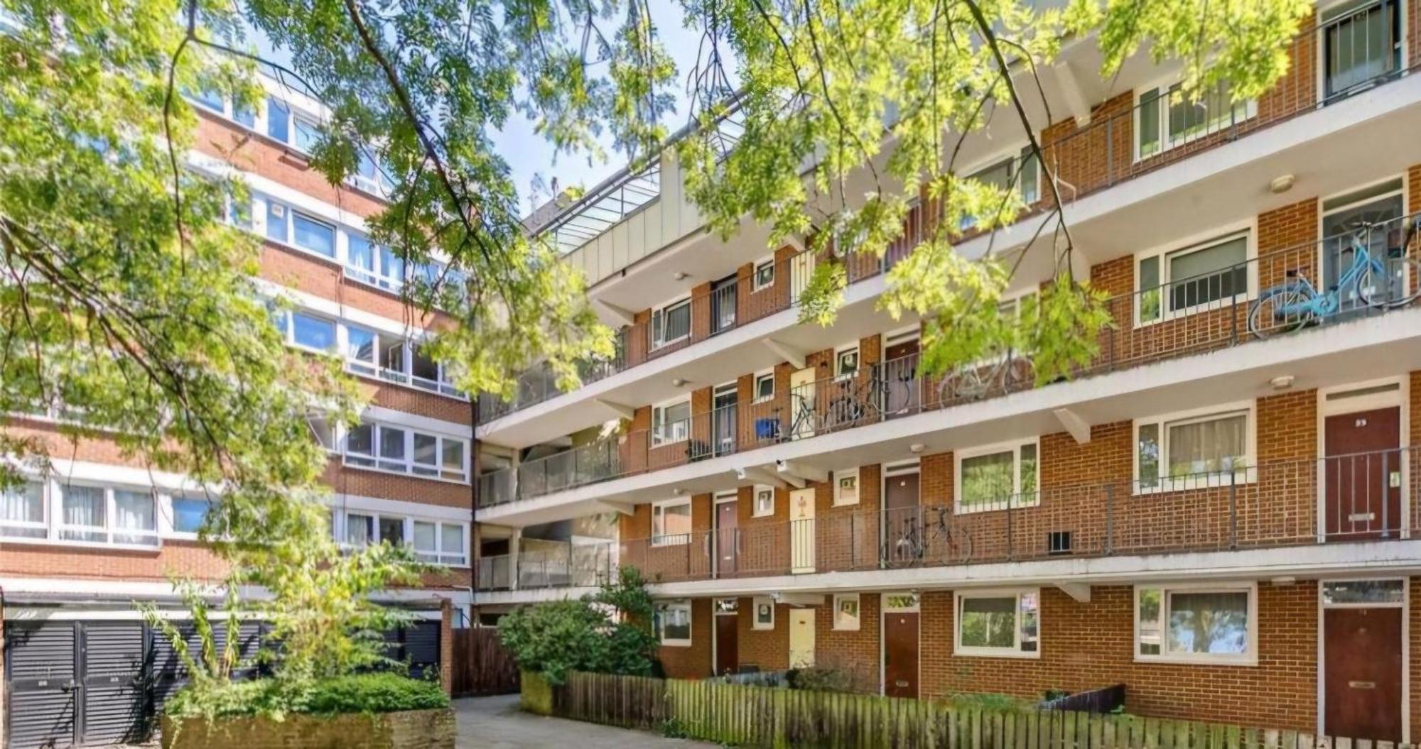 Bright And Spacious One Bedroom Apparment, Free Parking Londyn Zewnętrze zdjęcie